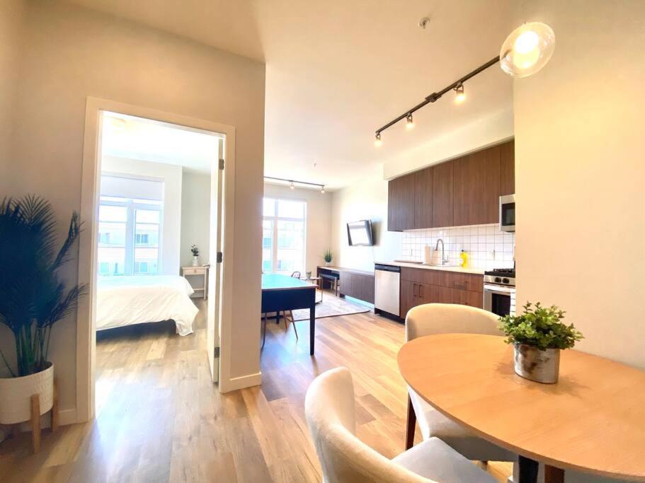 Lovely Brand New Condo Sidney Eksteriør billede